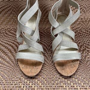 Donald J Pliner metallic strap sandal size 8.5 medium